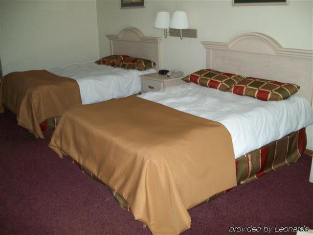 Economy Inn Cuyahoga Falls Exterior photo